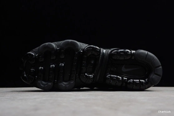 Plus 924453-004  Triple Nike VaporMax Air Black 1213